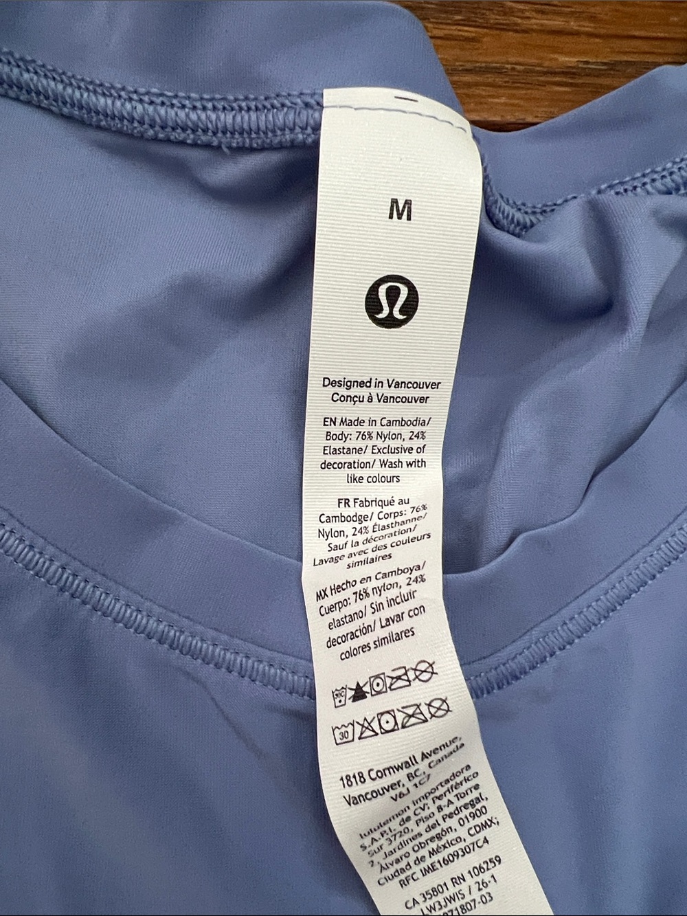 Lululemon Prep Blue Side Ruched Running Short Sleeve Top Size Medium NWT - Picture 2 of 4